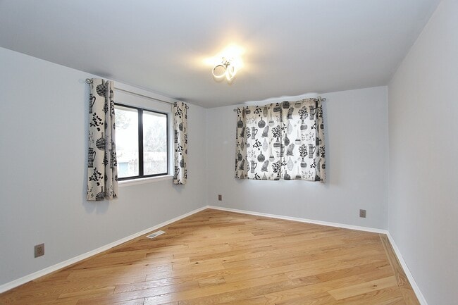 Building Photo - 11887 W Alfred St