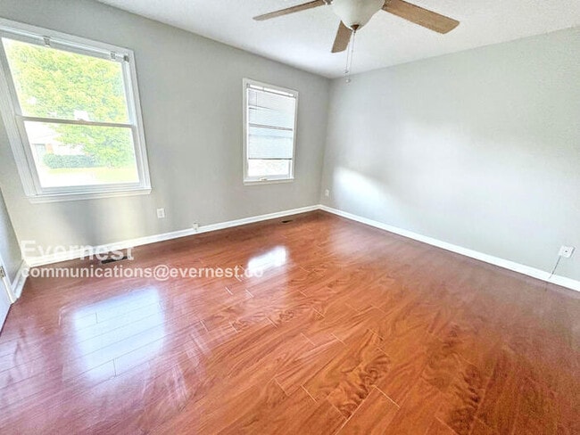 Building Photo - 4753 Cheshire Cir
