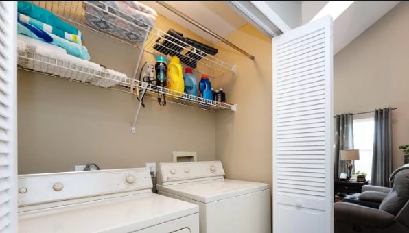 Building Photo - 1010 Squirrel Rd