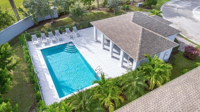 Building Photo - 2590 Bella Vista Cir