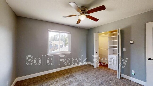 Building Photo - 1299 Vondelpark Dr