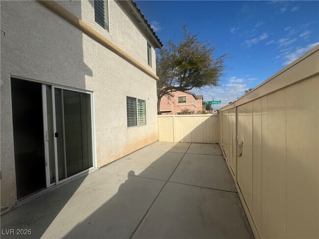 Building Photo - 9983 Alder Springs Ct