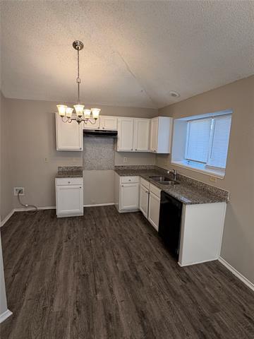 Building Photo - 201 Valley Spring Dr