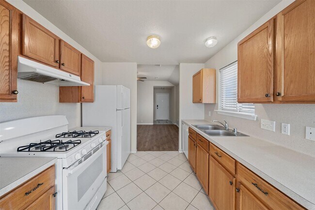 Building Photo - 15002 Arizona Sky Ct