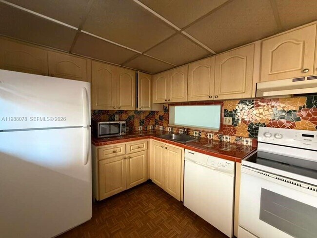 Building Photo - 8420 SW 133rd Avenue Rd