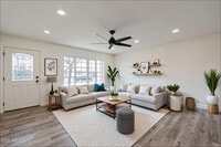 Building Photo - 8124 E Whitton Ave