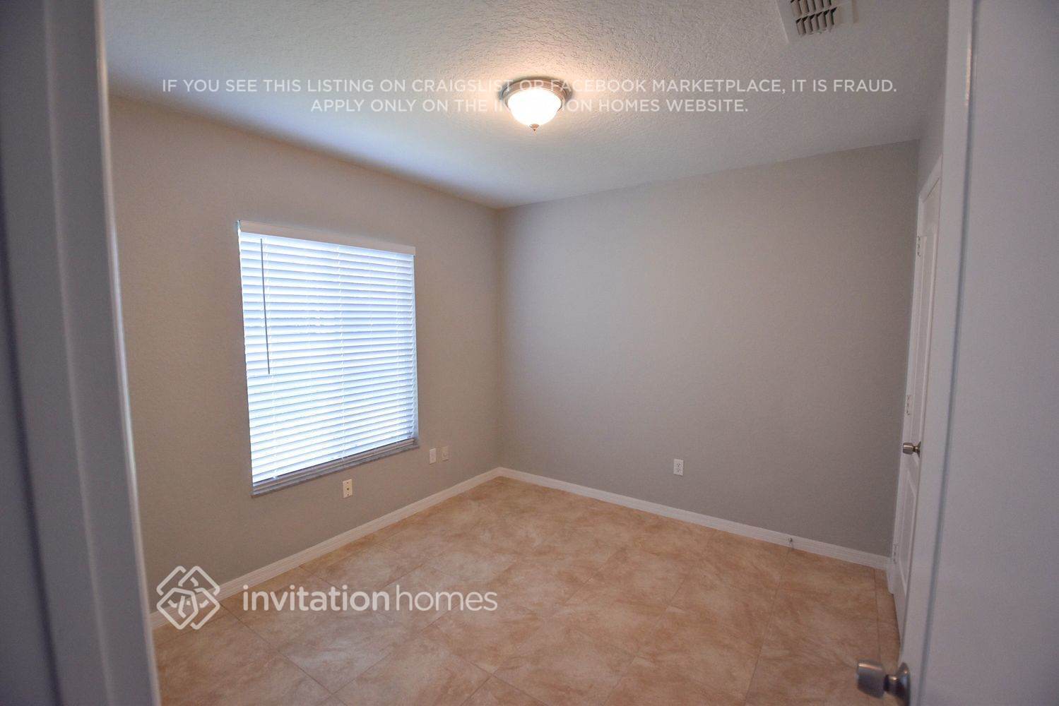 Building Photo - 3327 Amaca Cir