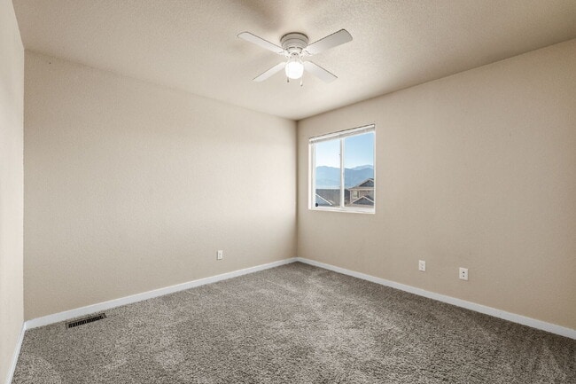 Building Photo - Pristine 4 Bedroom Home in Colorado Springs