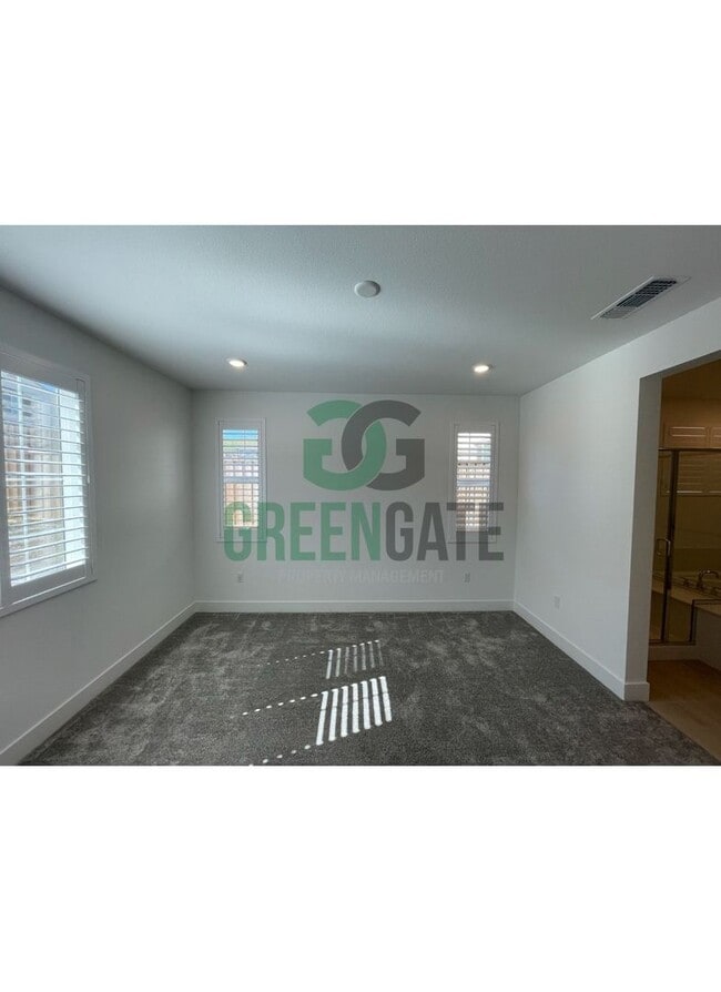 Building Photo - New Build in Tracy Hills!! 4 Bedroom 2.5 Bath AVAILABLE NOW!!