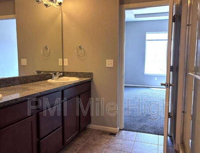 Building Photo - 16976 W 85th Ln