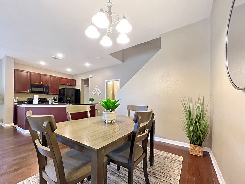 Building Photo - 14021 Citrus Crest Cir
