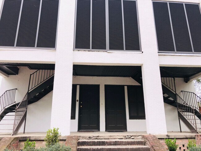Building Photo - 1503 Stanford Ave