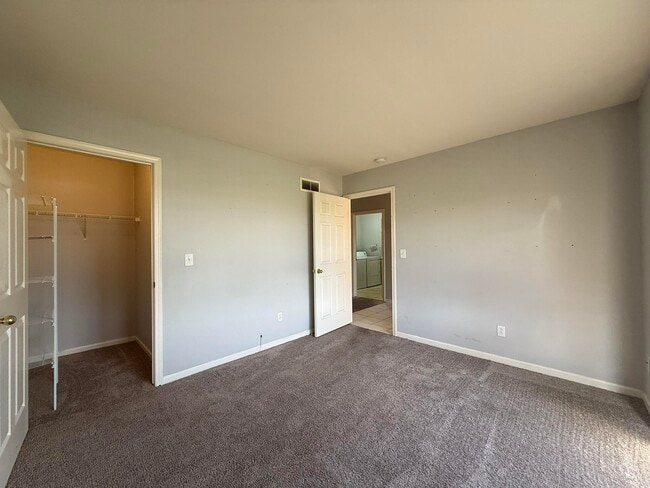 Building Photo - 1788 Wexford Dr