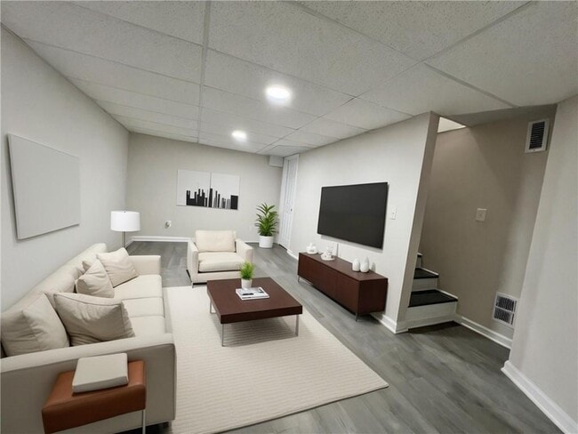 Building Photo - 147 Hermer Cir NW