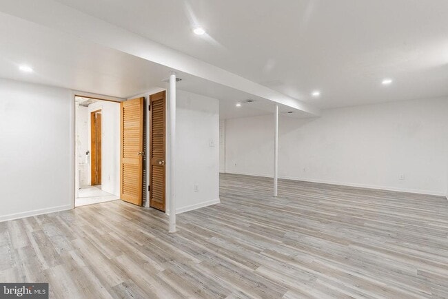 Building Photo - 6609 Bowie Dr