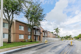 Building Photo - Douglas Pointe