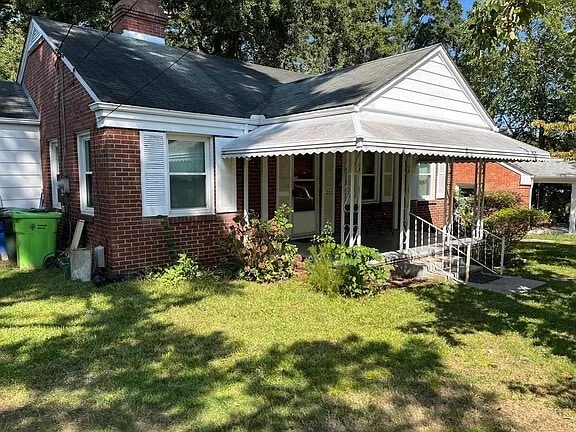 Primary Photo - 1205 Watauga St