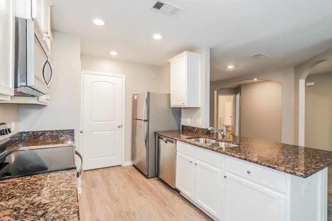 Building Photo - 26123 Hals Dr