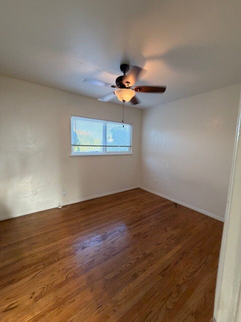 Building Photo - 6322 Clyde Ave