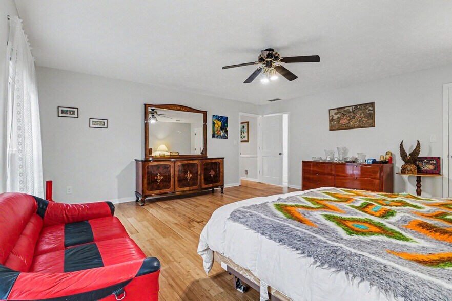 Building Photo - 3695 Winters Hill Dr
