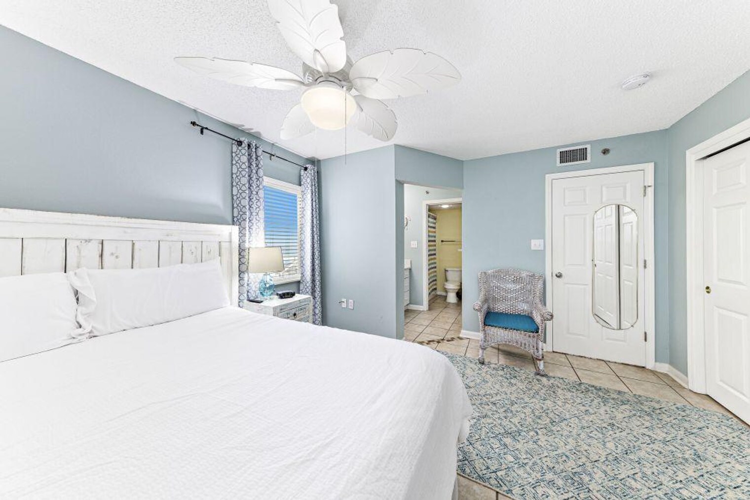 Building Photo - 24114 Perdido Beach Blvd