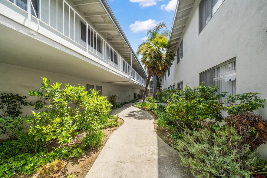 Building Photo - 20710 Anza Ave.