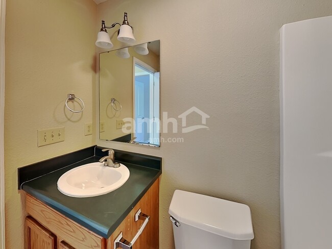 Building Photo - 18954 Prairie Crossing Dr