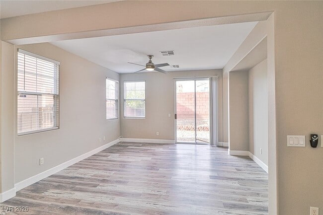 Building Photo - 2387 Brunswick Bay St