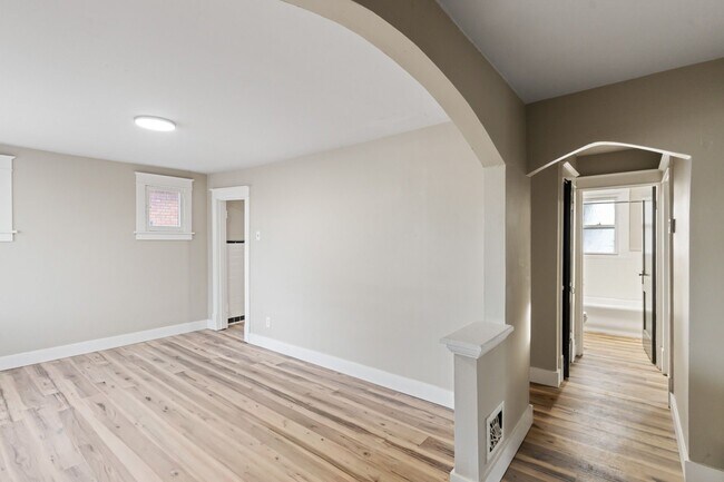 Building Photo - 8212 Toddy Ave
