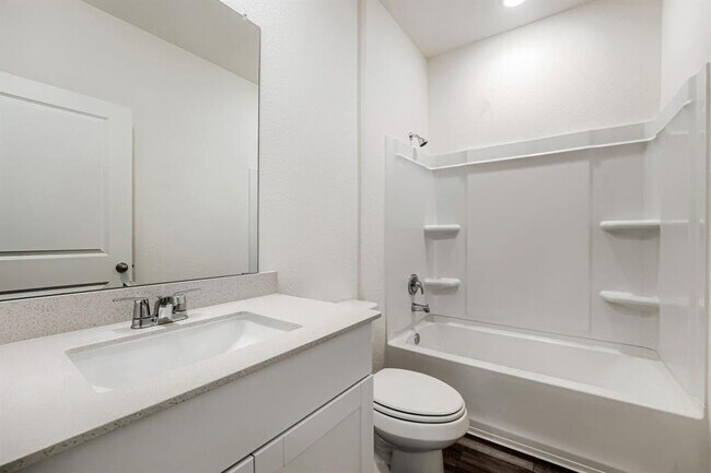 Building Photo - 124 Mullen Wy