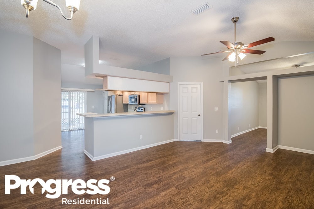 Building Photo - 10439 Brookwood Bluff Rd S