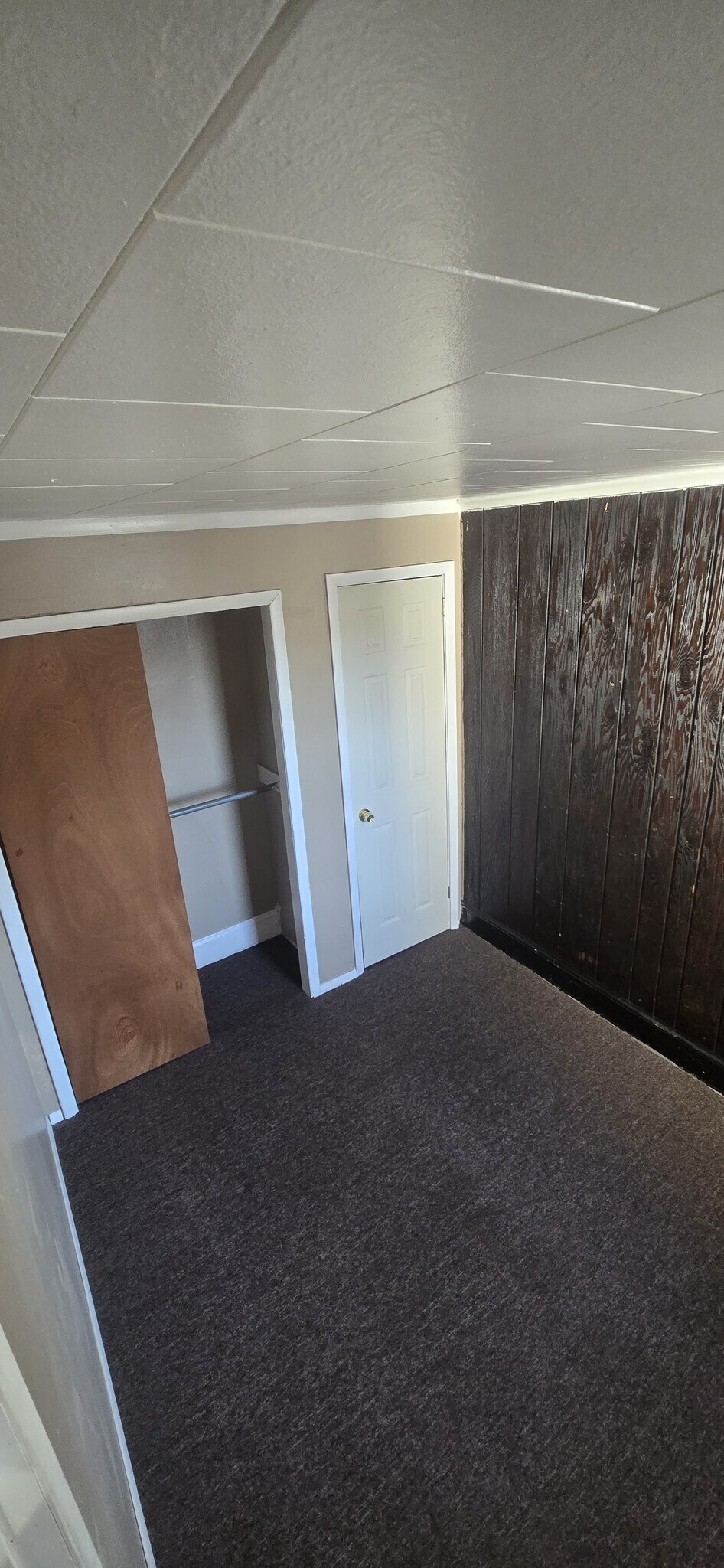 Building Photo - 9431 97th St