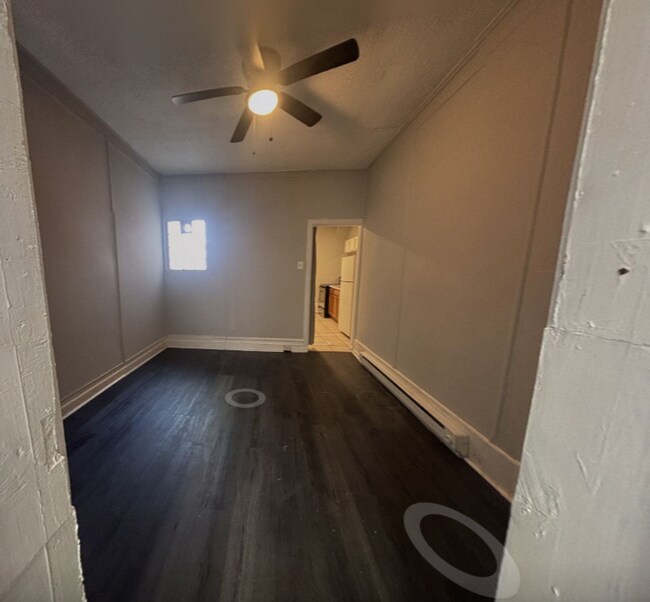 Building Photo - 2427 N Cleveland St