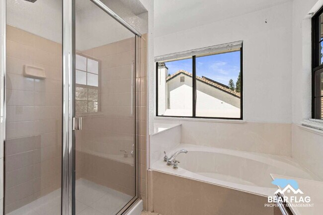Building Photo - Spacious 4-Bedroom Home for Rent – $3750/m...