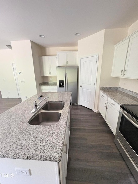 Building Photo - 3413 Slippery Elm Dr