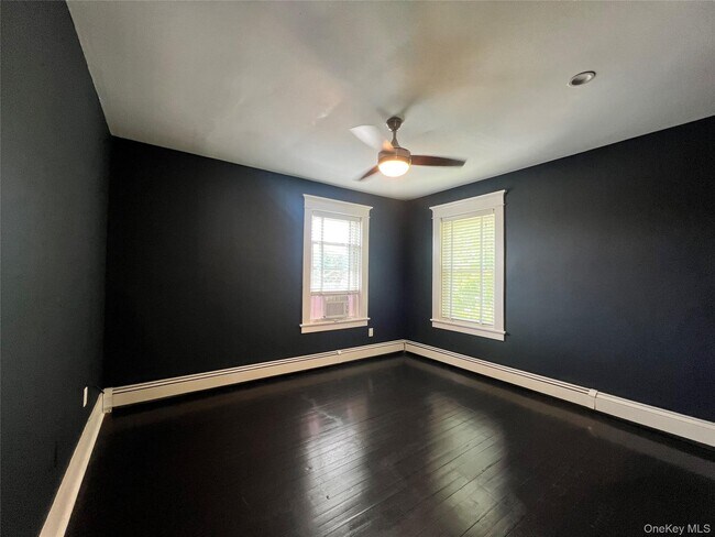 Building Photo - 17 Washington Ave