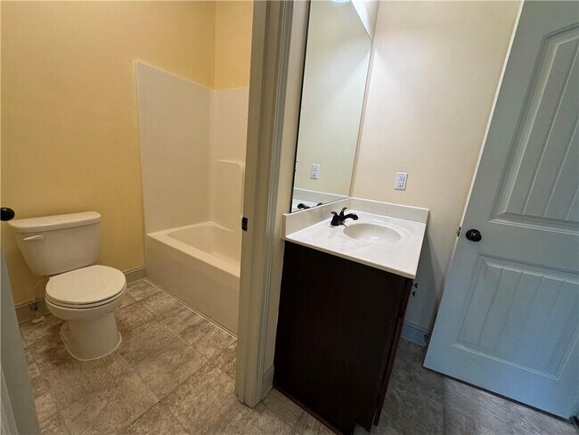 Building Photo - 2640 Tyler Bay Ln