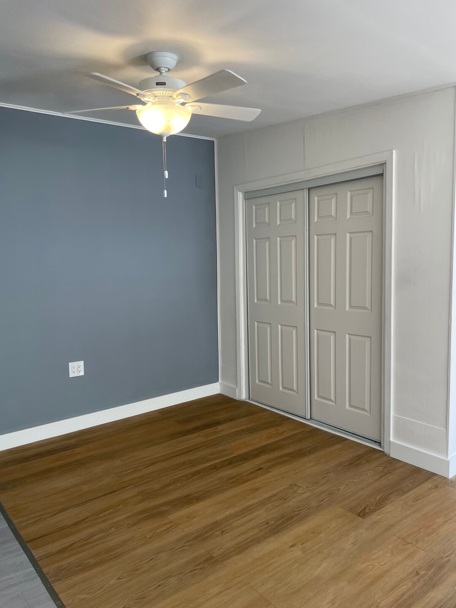 LARGE CLOSET - 2210 Thomas St