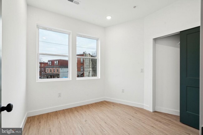 Building Photo - 4181 Mantua Ave
