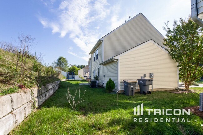 Building Photo - 10838 Traders Ct