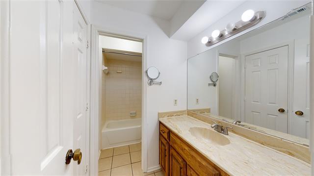 Building Photo - 225 McCarley Pl