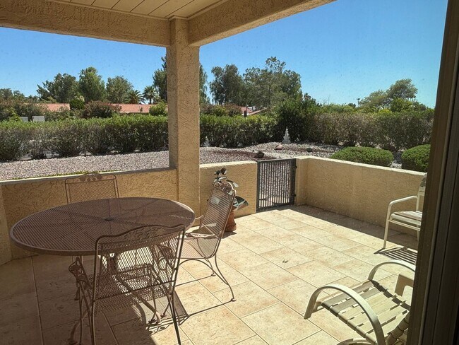 Building Photo - Spacious 3 bedroom Long Term Unfurnished home in Leisure World a 45+ Active Adult Resort Community