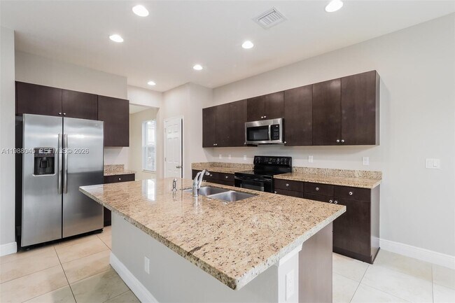 Building Photo - 1183 NW Leonardo Cir