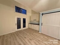 Building Photo - 6130 Heathstone Ln