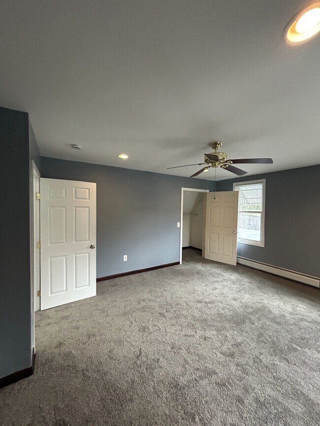 Building Photo - 126 Boswell Ave