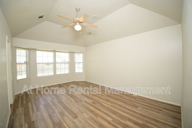 Building Photo - 11255 S 105th E Ave