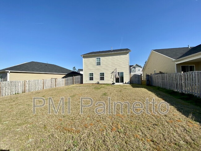 Building Photo - 335 Chetsley Dr