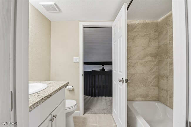 Building Photo - 4039 Village Square