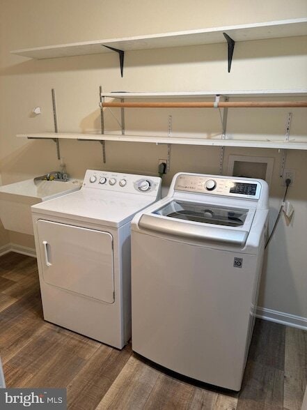 Building Photo - 609 Chicory Spring Ct