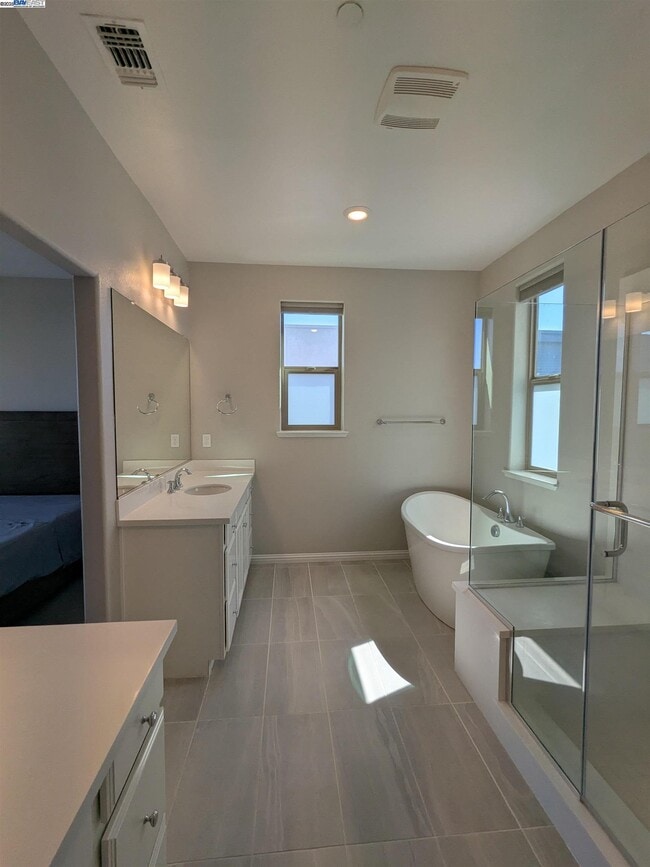 Building Photo - 5840 Virtual Ln
